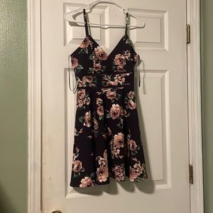 mi ami dress ( homecoming / formal)